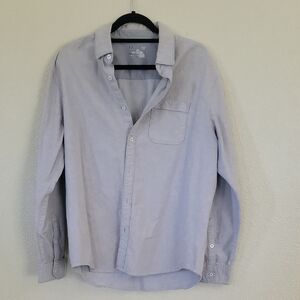 Under Armour Casual Light Gray Button Down Shirt